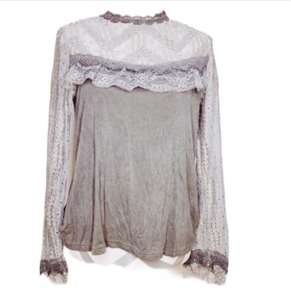 Vici Tops - VICI Lace blouse